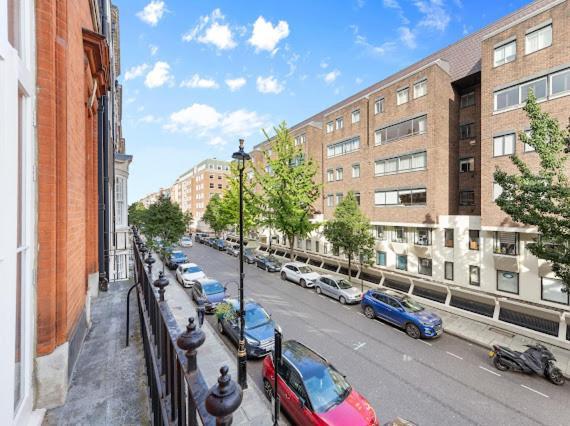 Harley Street Luxury Snug Apartment Лондон Екстериор снимка